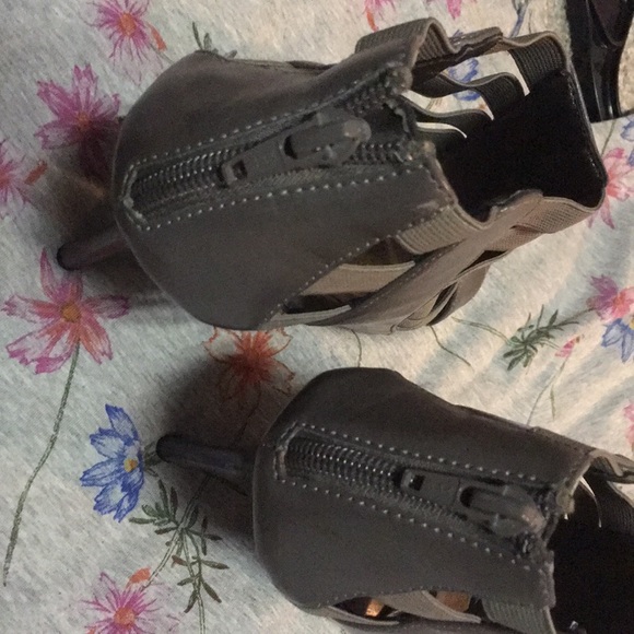 Heels/sandals - Picture 5 of 8